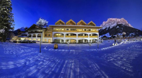 Отель Hotel Alpen Residence, Эрвальд